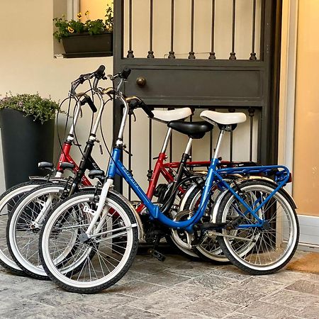 "La Portineria" Charming Apartment Old Town Como Lake Extérieur photo